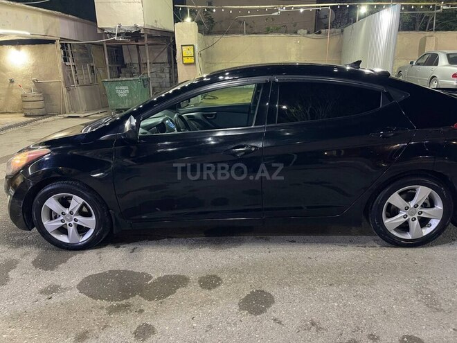 Hyundai Elantra 2013, 200,000 km - 2.0 l - Bakı