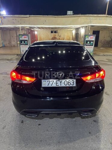 Hyundai Elantra 2013, 200,000 km - 2.0 l - Bakı