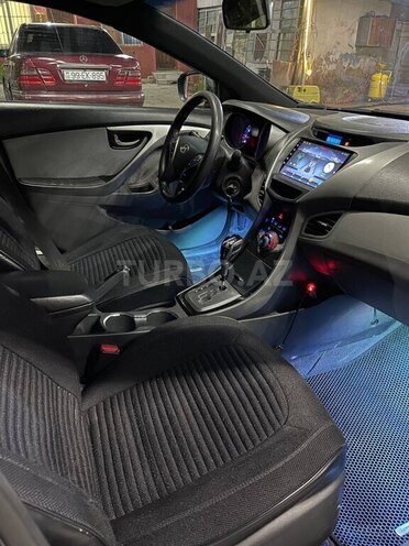 Hyundai Elantra 2013, 200,000 km - 2.0 l - Bakı