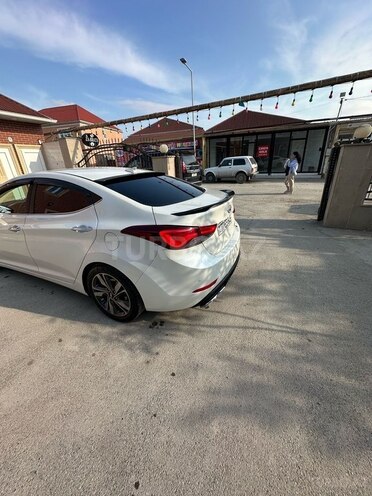 Hyundai Elantra 2015, 144,000 km - 1.8 l - Bakı