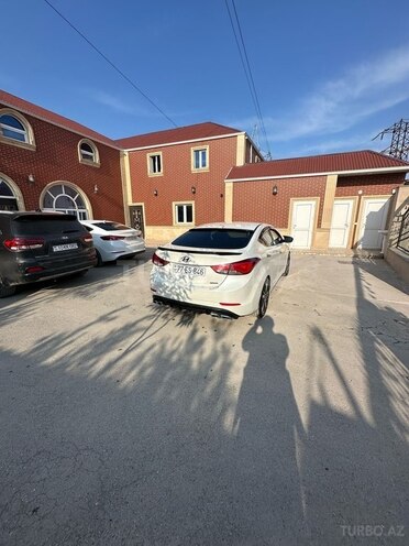 Hyundai Elantra 2015, 144,000 km - 1.8 l - Bakı