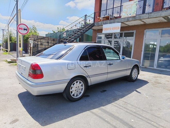 Mercedes C 180 1995, 422,495 km - 1.8 l - Zaqatala