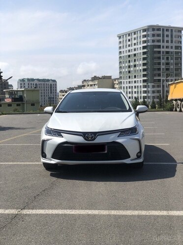 Toyota Corolla 2019, 105,600 km - 1.6 l - Bakı