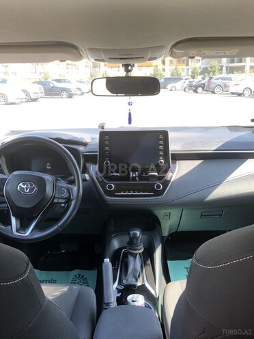 Toyota Corolla 2019, 105,600 km - 1.6 l - Bakı