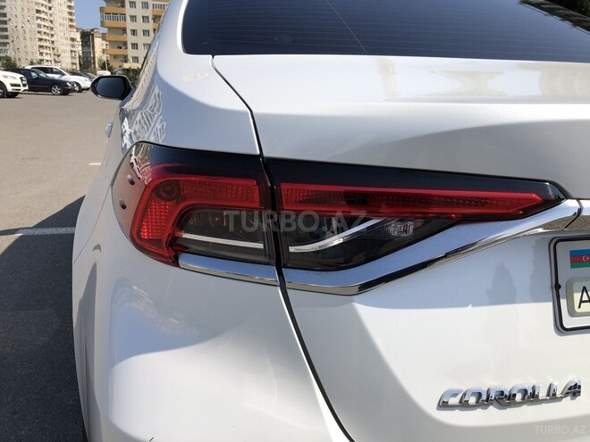 Toyota Corolla 2019, 105,600 km - 1.6 l - Bakı