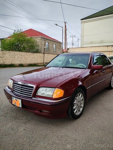 Mercedes C 230 1999, 264,000 km - 2.3 l - Bakı