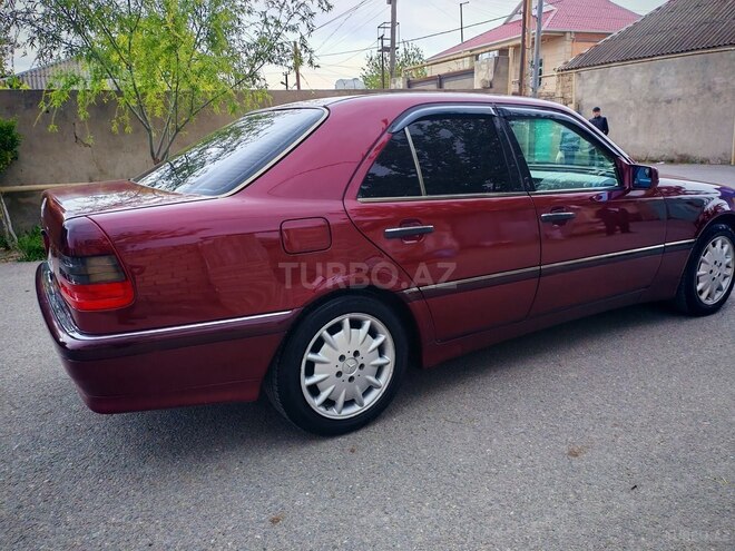 Mercedes C 230 1999, 264,000 km - 2.3 l - Bakı