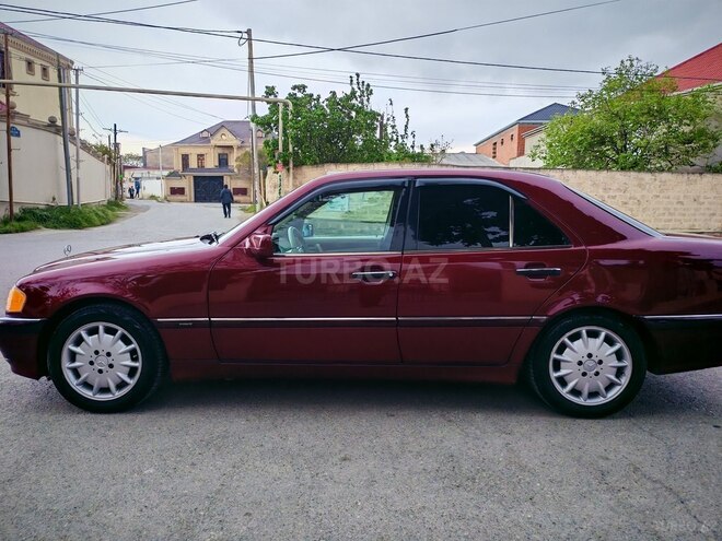 Mercedes C 230 1999, 264,000 km - 2.3 l - Bakı
