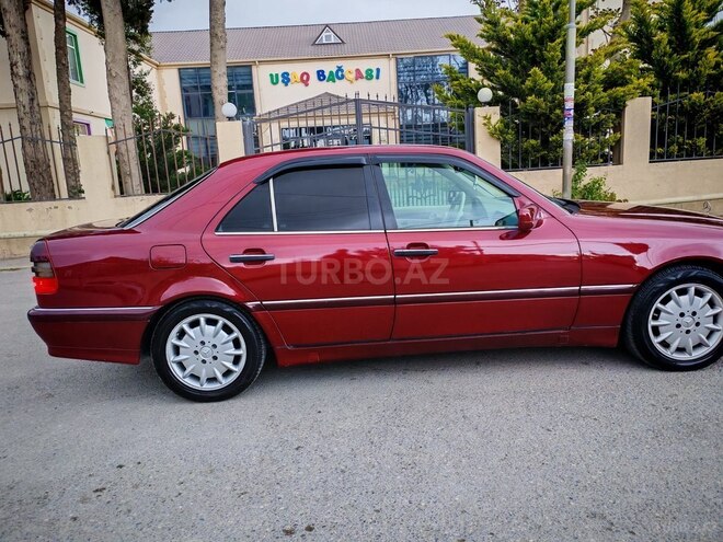 Mercedes C 230 1999, 264,000 km - 2.3 l - Bakı
