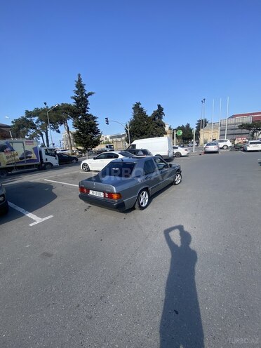 Mercedes 190 1990, 220,000 km - 2.0 л - Bakı