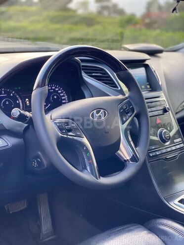 Hyundai Grandeur-21