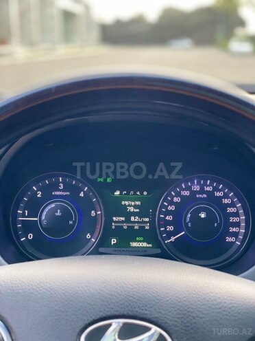 Hyundai Grandeur-15
