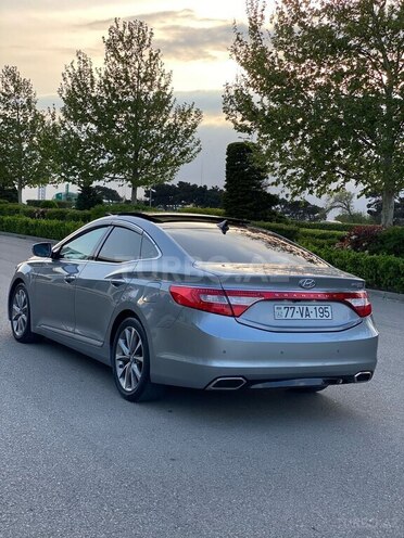 Hyundai Grandeur-10