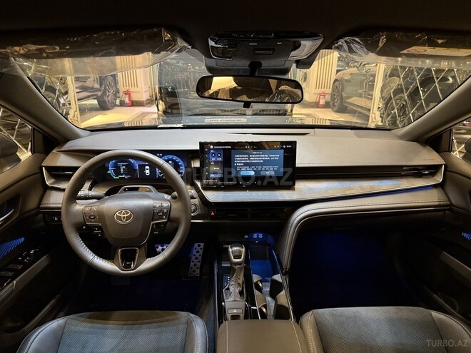 Toyota Camry-8