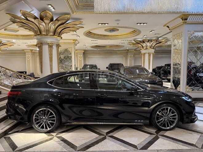 Toyota Camry-4