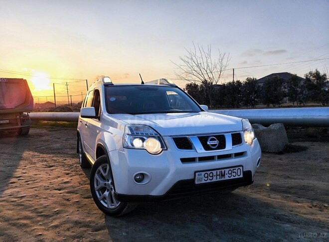 Nissan X-Trail 2014, 138,000 km - 2.5 л - Bakı