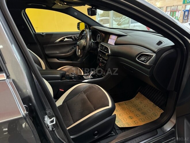 Infiniti Q30 2018, 78,000 km - 2.0 l - Sumqayıt