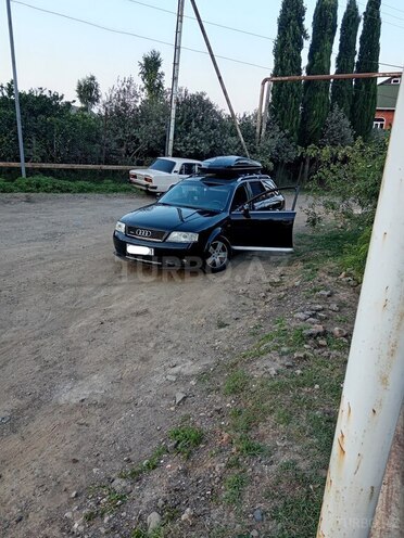 Audi A6 2005, 321,869 km - 2.8 l - Bakı