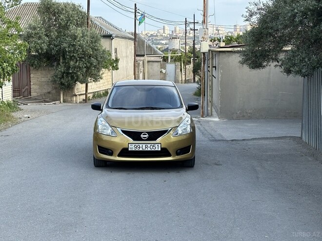 Nissan Tiida 2013, 286,000 km - 1.6 л - Bakı