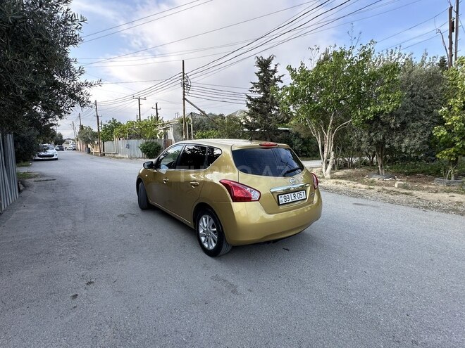 Nissan Tiida 2013, 286,000 km - 1.6 л - Bakı