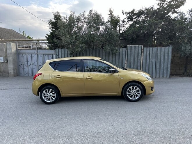 Nissan Tiida 2013, 286,000 km - 1.6 л - Bakı