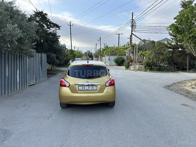 Nissan Tiida 2013, 286,000 km - 1.6 л - Bakı