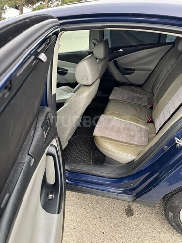 Volkswagen Passat 2005, 255,000 km - 2.0 l - Bakı