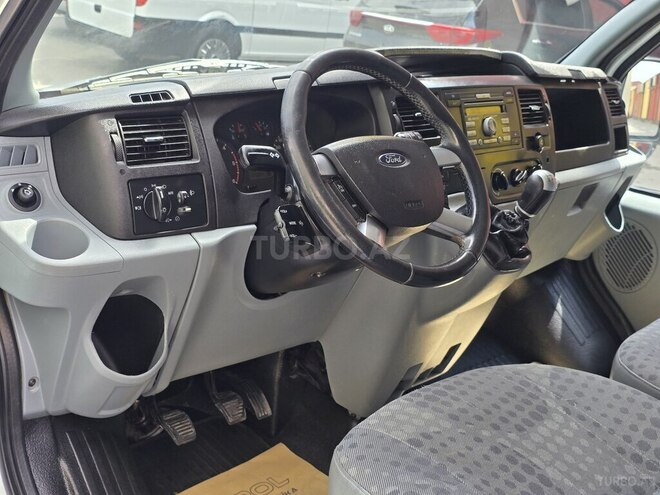 Ford Transit 2011, 177,000 km - 2.2 л - Bakı