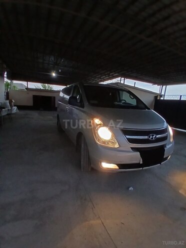 Hyundai H-1 2009, 347,618 km - 2.5 l - Bakı