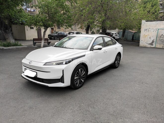 Changan Qiyuan A05 2025, 0 km - 1.5 л - Bakı