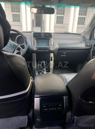 Toyota Land Cruiser Prado 2011, 235,000 km - 2.7 l - Bakı