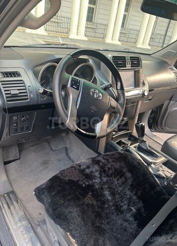 Toyota Land Cruiser Prado 2011, 235,000 km - 2.7 l - Bakı