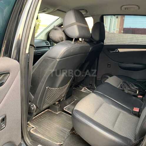Mercedes B 180 2009, 217,000 km - 1.7 l - Naxçıvan