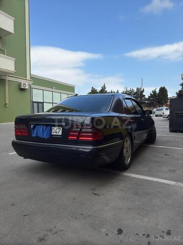 Mercedes E 230 1996, 494,500 km - 2.3 l - Bakı