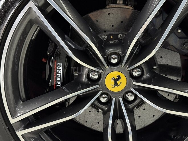 Ferrari Roma 2022, 9,000 km - 3.9 l - Bakı