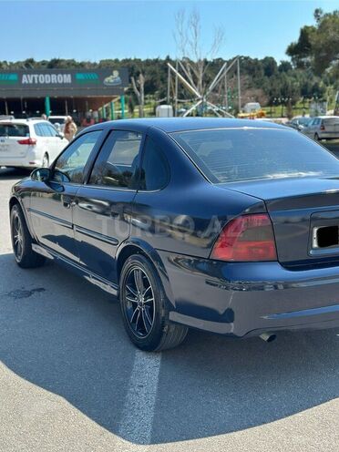 Opel Vectra 2000, 258,000 km - 1.6 л - Bakı