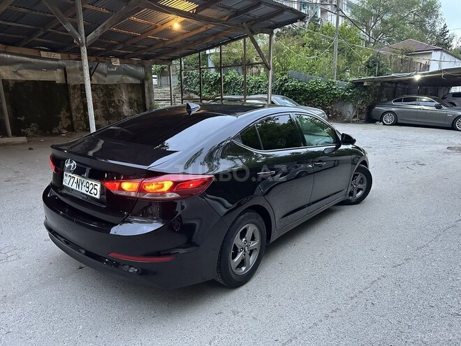 Hyundai Elantra 2017, 118,212 km - 1.4 л - Bakı