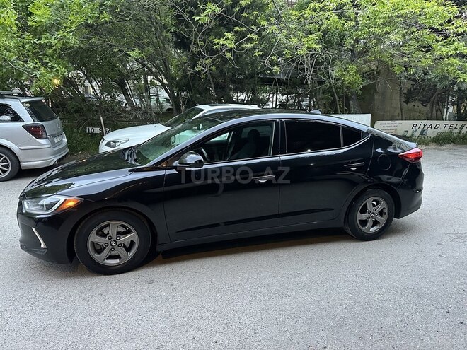 Hyundai Elantra 2017, 118,212 km - 1.4 л - Bakı