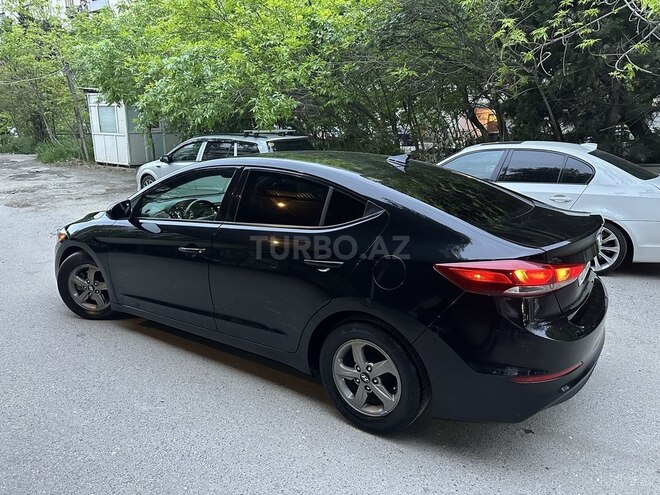 Hyundai Elantra 2017, 118,212 km - 1.4 л - Bakı