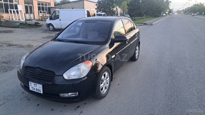 Hyundai Accent 2007, 220,000 km - 1.6 l - Quba