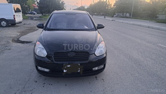 Hyundai Accent 2007, 220,000 km - 1.6 l - Quba