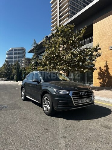 Audi Q5 2016, 109,000 km - 2.0 l - Bakı
