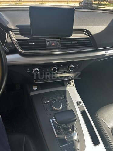 Audi Q5 2016, 109,000 km - 2.0 l - Bakı