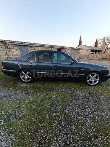 Mercedes E 290 1997, 475,665 km - 2.9 l - Şabran