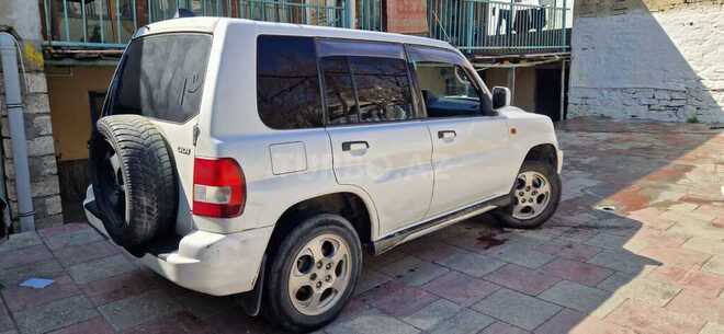 Mitsubishi Pajero io 2000, 304,069 km - 2.0 l - Bakı