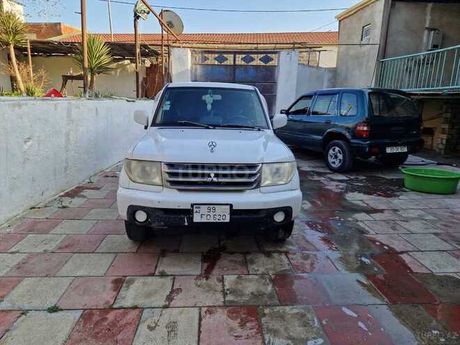 Mitsubishi Pajero io 2000, 304,069 km - 2.0 l - Bakı