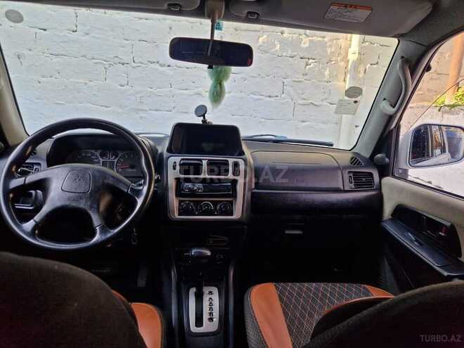Mitsubishi Pajero io 2000, 304,069 km - 2.0 l - Bakı