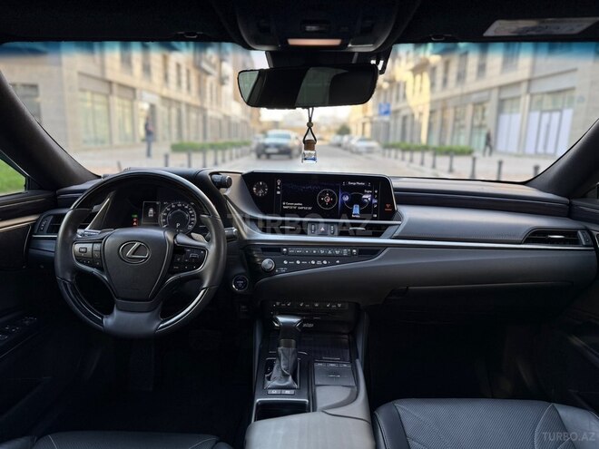 Lexus ES 300h 2020, 53,300 km - 2.5 l - Bakı