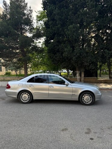 Mercedes E 270 2002, 357,500 km - 2.7 l - Bakı