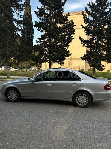 Mercedes E 270 2002, 357,500 km - 2.7 l - Bakı